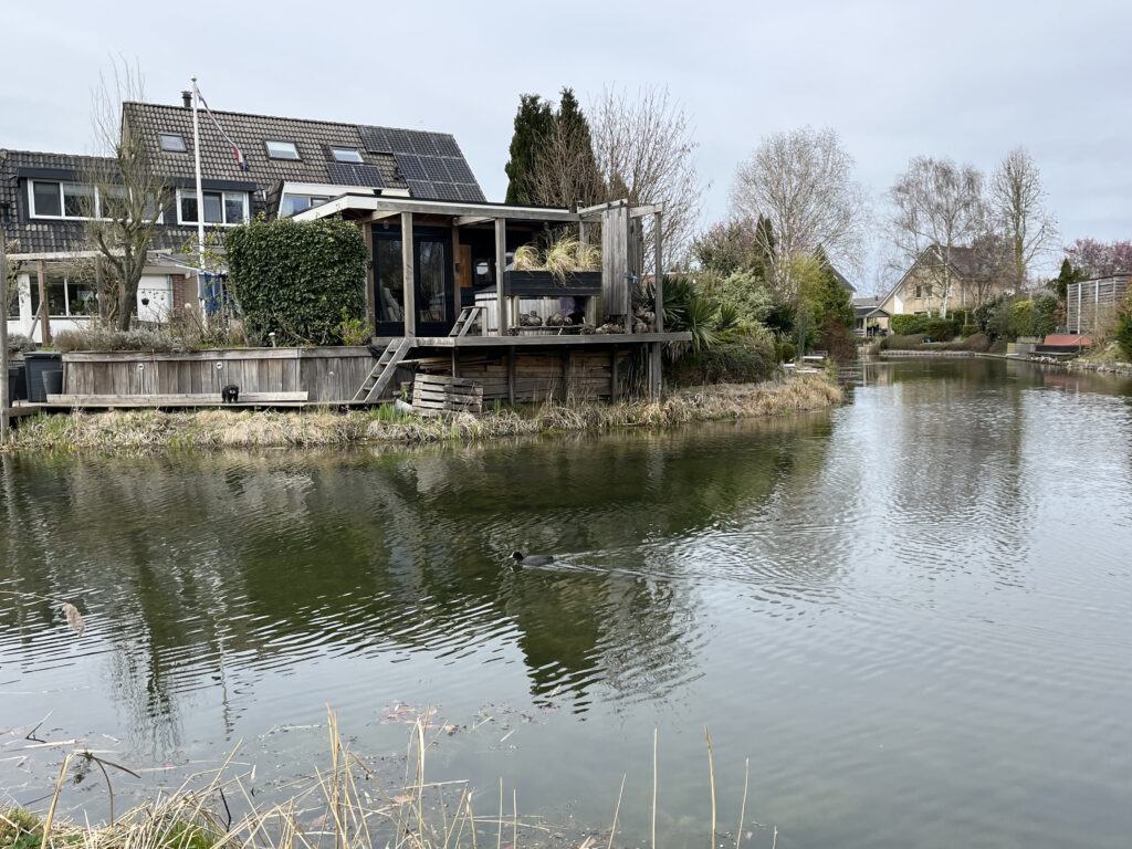 klusbedrijf Flevoschroef uit Emmeloord bouwt tuinhuizen in Emmeloord